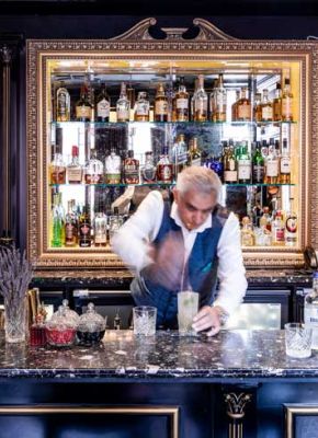 11-Chelsea-Bar