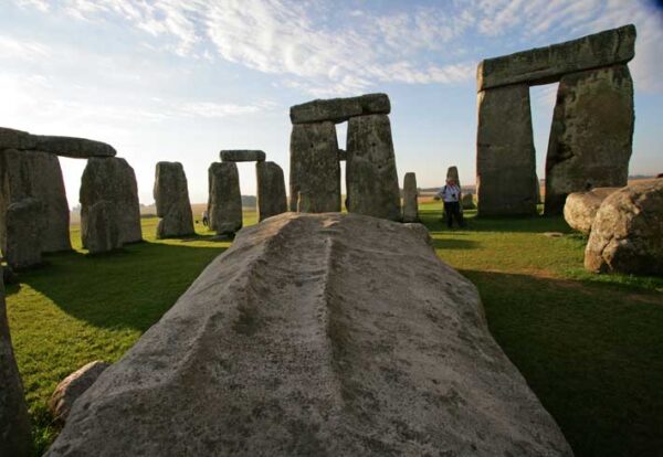 Windsor Castle, Stonehenge and Salisbury Tour - Image 5