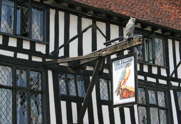 Stratford Pub